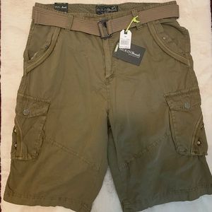 Broken Thread Cargo Shorts 36w